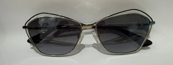 Montura metálica geométrica modelo de lentes de verano