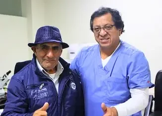 Pacientes de Eyes Center confían en su servicio de cirugía oftalmológica