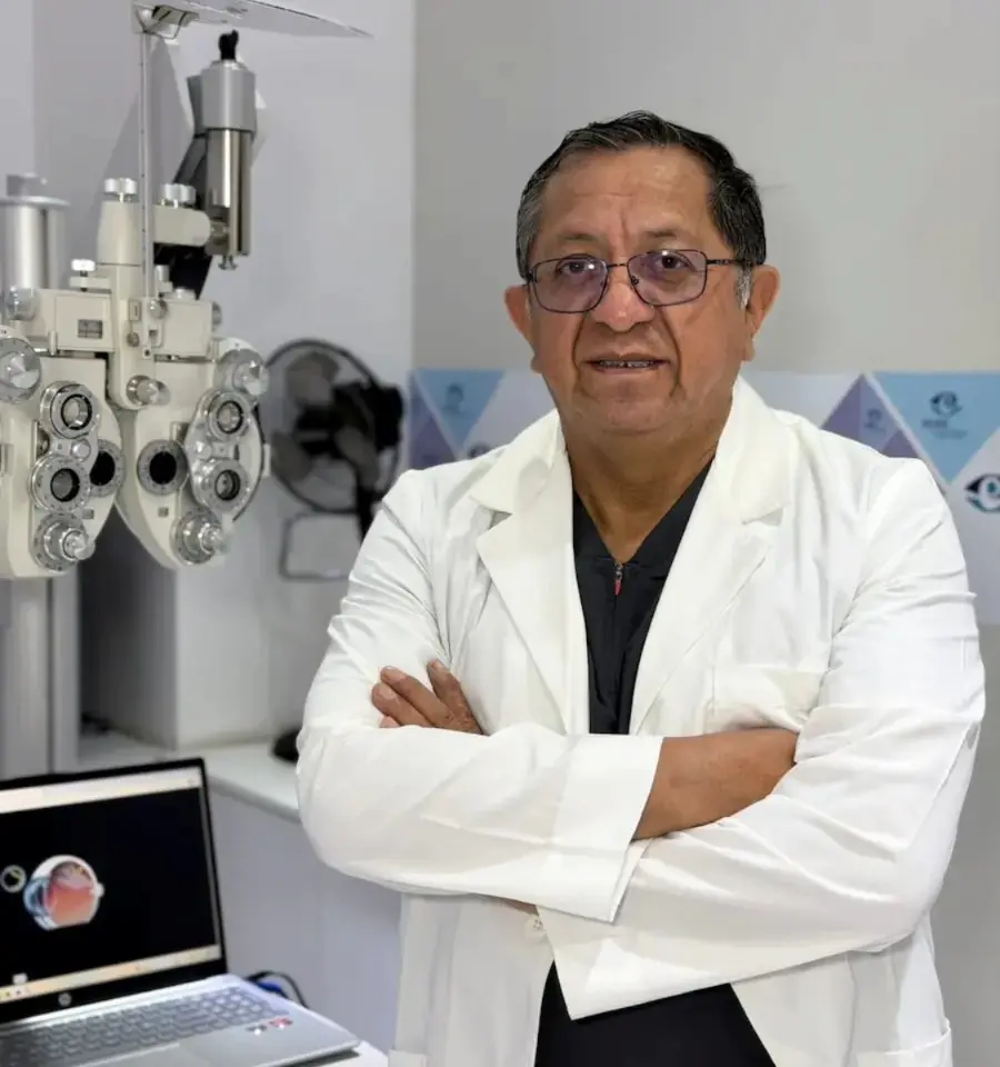 Cirujano Juan Arturo Hinostroza García