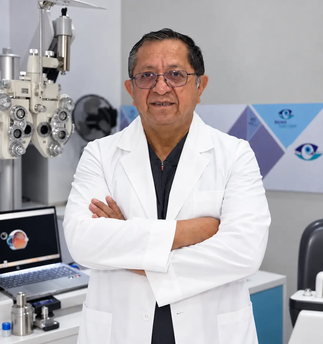 Oftalmólogo Juan Arturo Hinostroza García